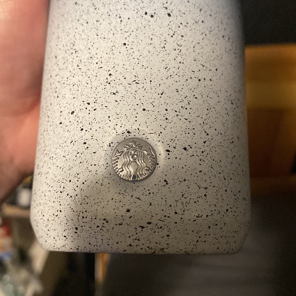 Starbucks - Picture 2 of 2